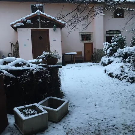 Chalupa Hyršov Nyaraló Hyršov